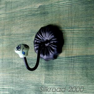 Farbe: grünlich