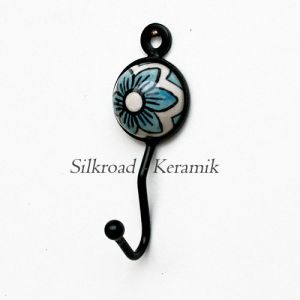 gewünschtes Design: Türkise Blüte