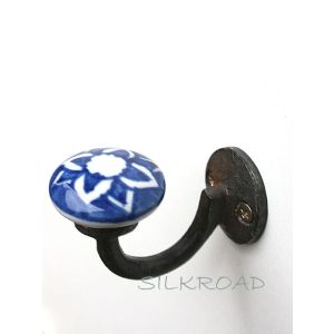 DESIGN : Blau-Weiss