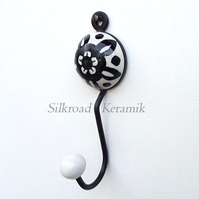 Gr. Classic mit 1 Miniball NEU, welches Design ?: Black&White 6