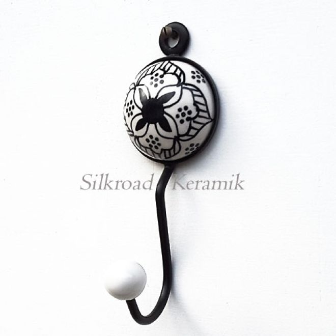 Gr. Classic mit 1 Miniball NEU, welches Design ?: Black&White 7