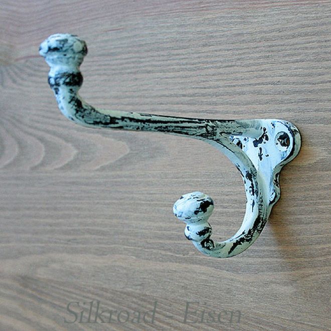 Eisenhaken • Outa, Design : antique Weiss