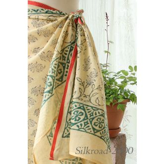 Sarong • Bianca