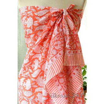 Sarong • Yesenia