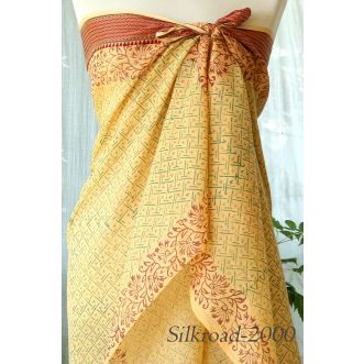 Sarong • Akira