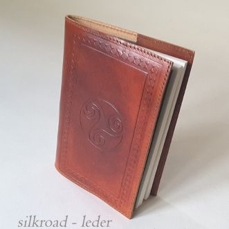 Lederbuchhülle • Triskele